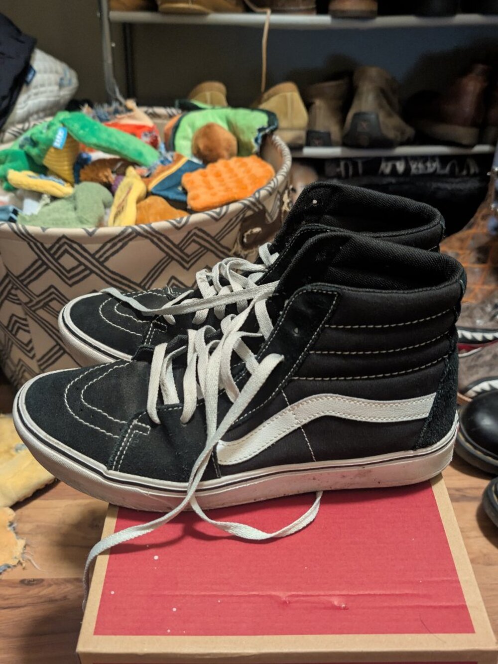 Vans ComfyCush Sk8-Hi Black White High Top Sneakers Men’s 10.5